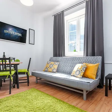 Apartments Bracka 20